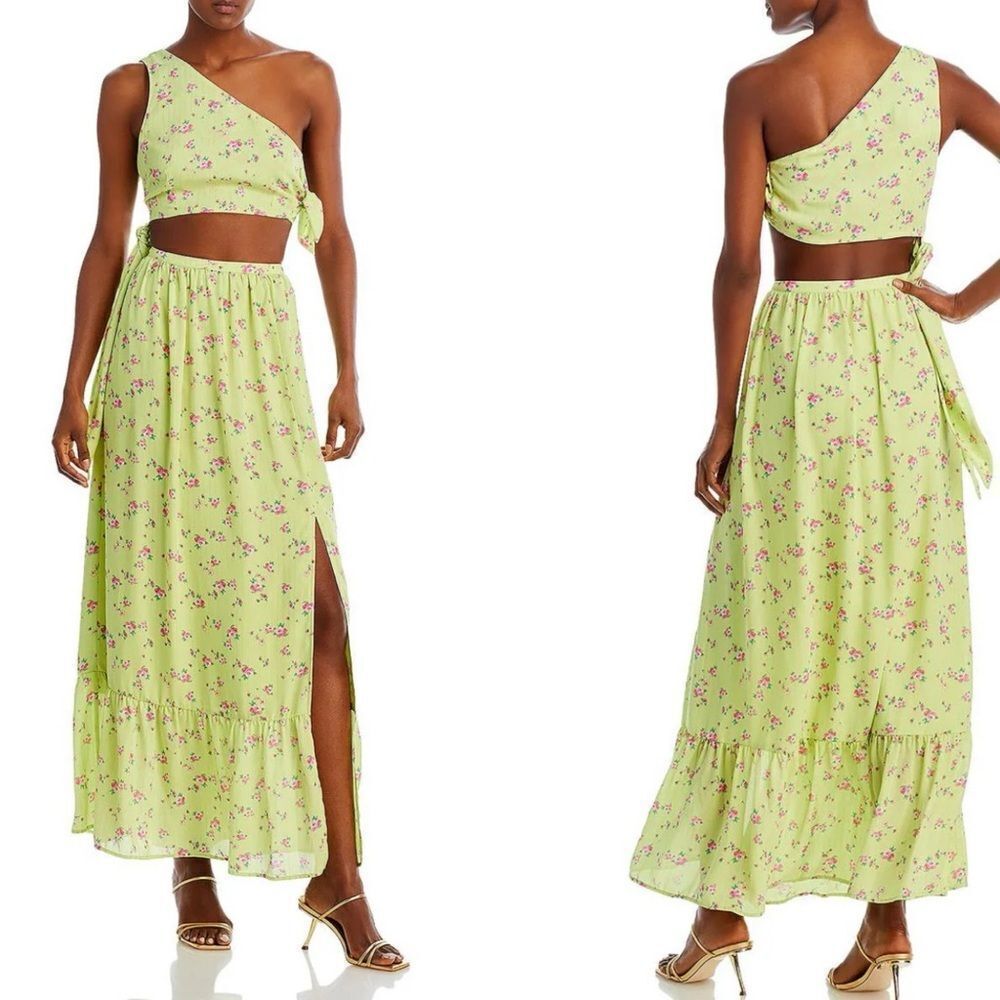 🌻WAYF Floral Maxi Dress